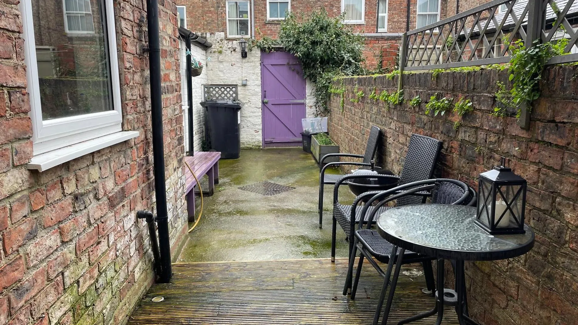 Riverside Lodge - Quaint Victorian Home By The River York